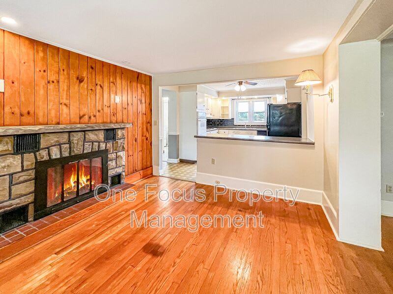 25 N Glenbrook Ave. – photo 5