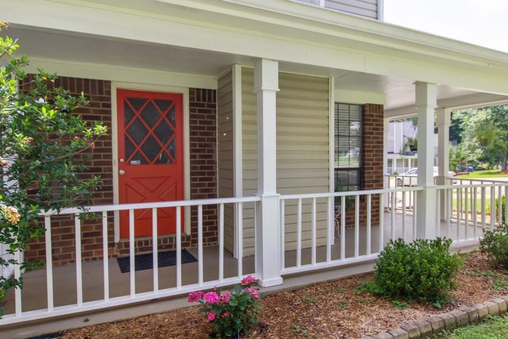 5062 Leland Drive – photo 3