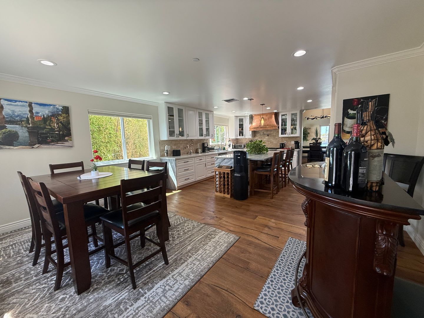 Luxurious 4 bdrm 3.5 bath home w/chef's kitchen, Santa Cruz gardens – photo 5