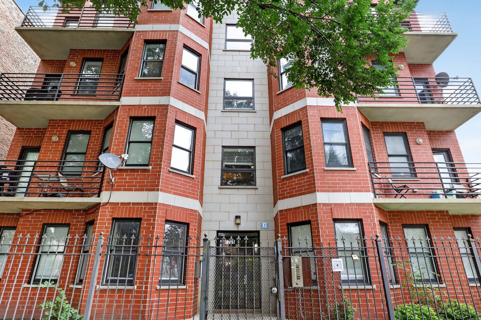 4755 S St Lawrence Avenue – photo 4
