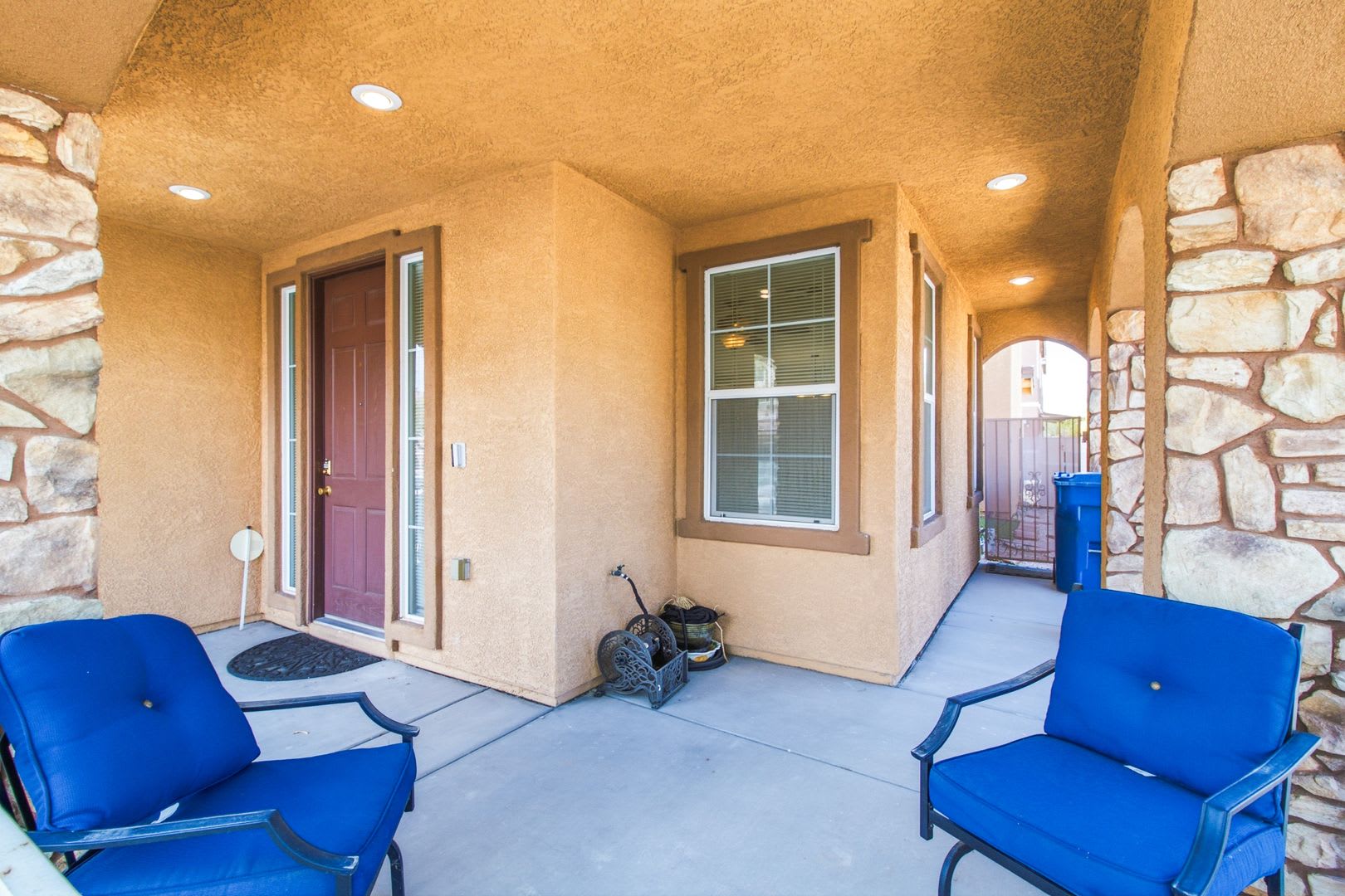 Spacious Mountains Edge Home with 4 Bedrooms & 2-Car Garage – photo 3