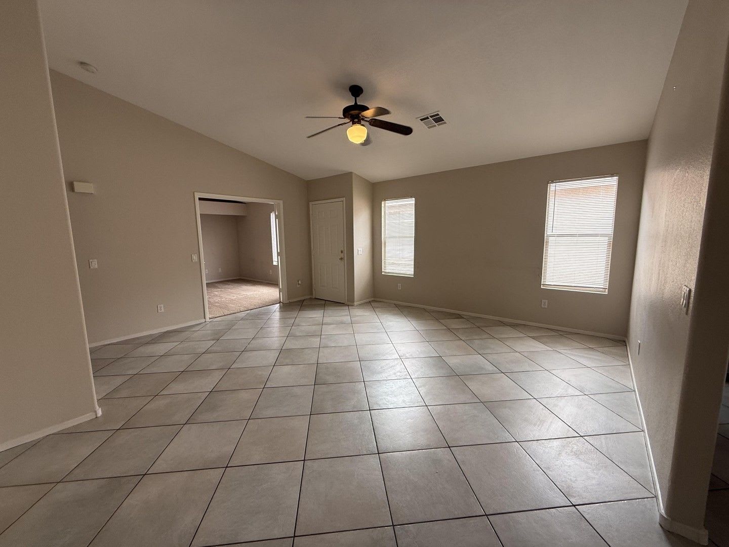 Beautiful Three Bedroom Home Available in Southern Highlands – photo 3