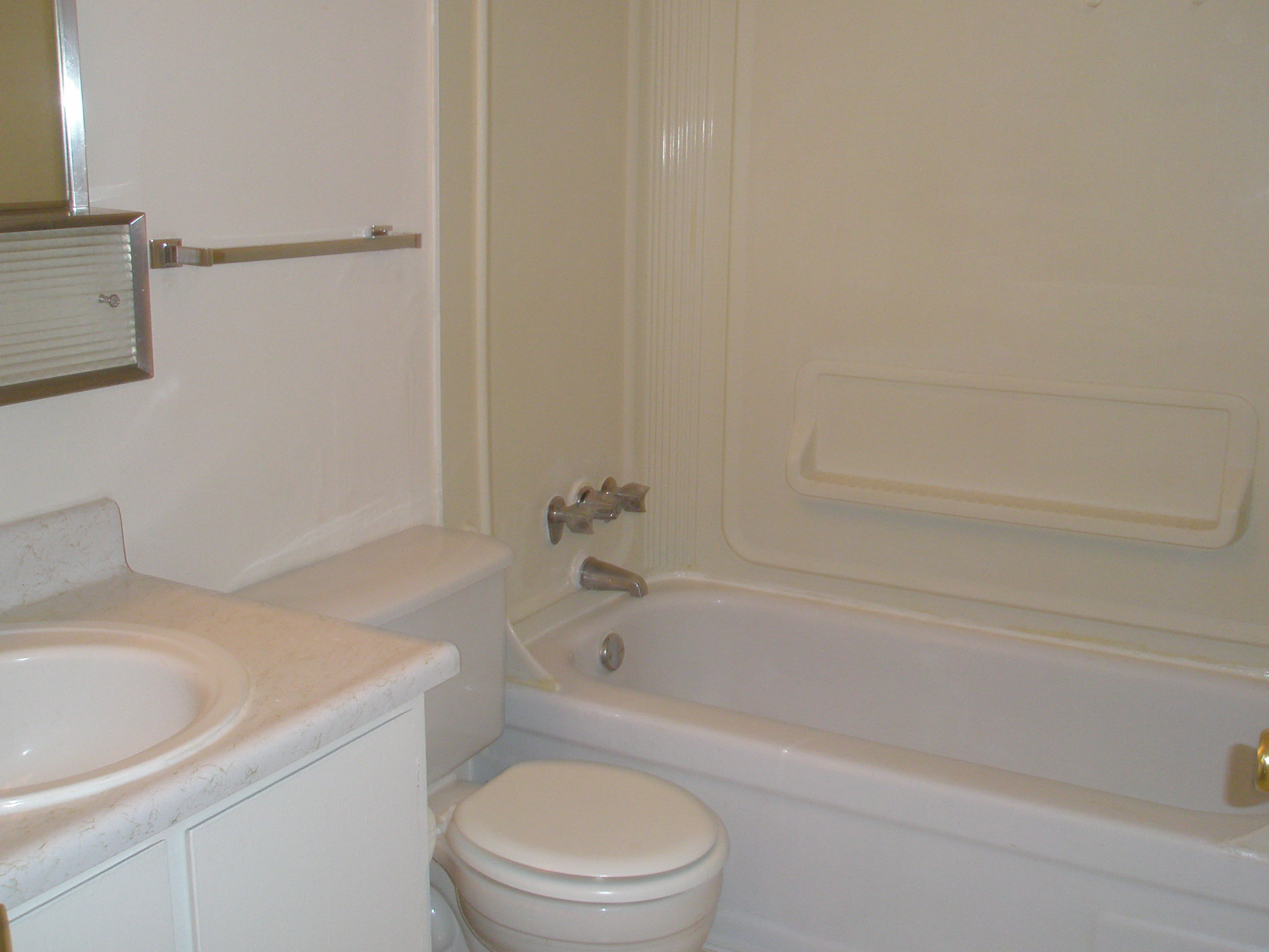 1411 Drake Drive – photo 5