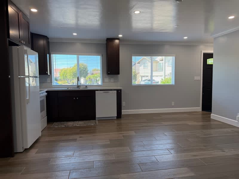6112 Travers Way – photo 2