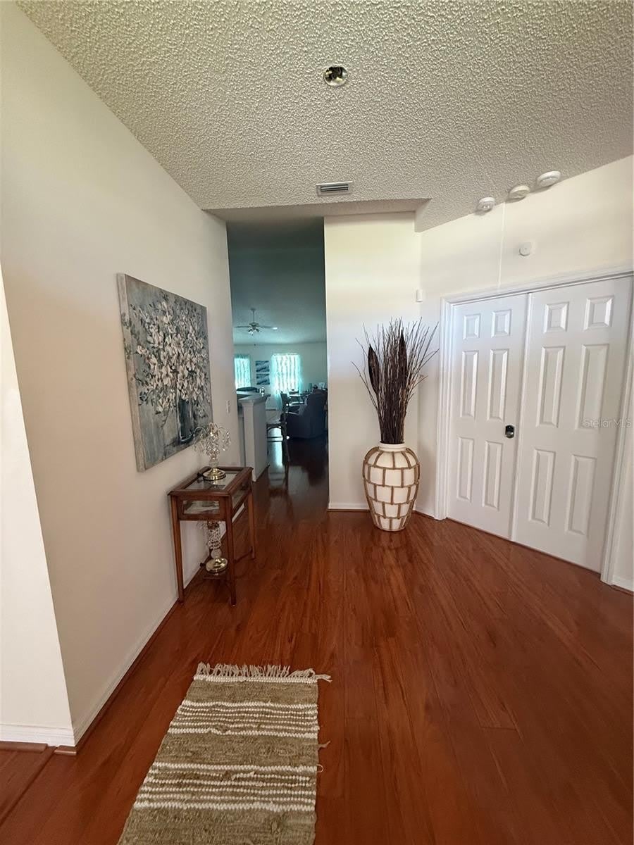 4 BALLARD Lane – photo 3