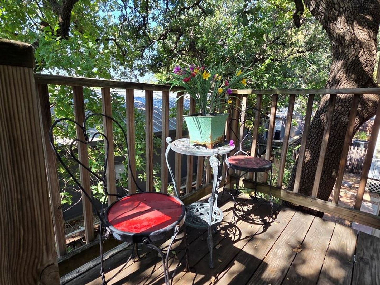 FOR LEASE!! – photo 3