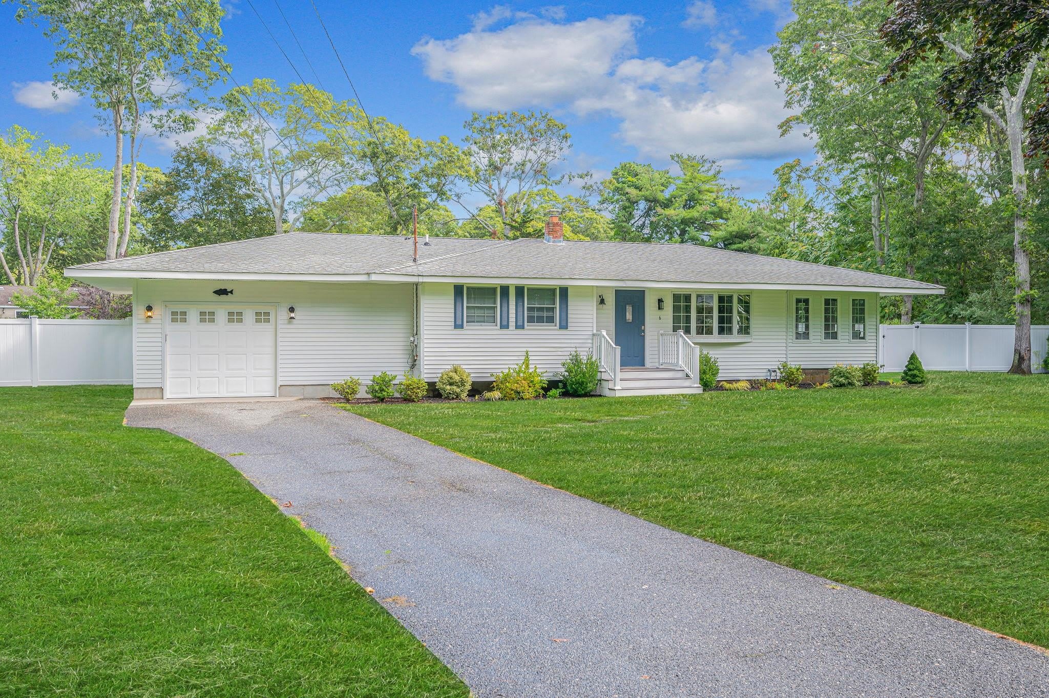 6 Rolling Hill Road – photo 2
