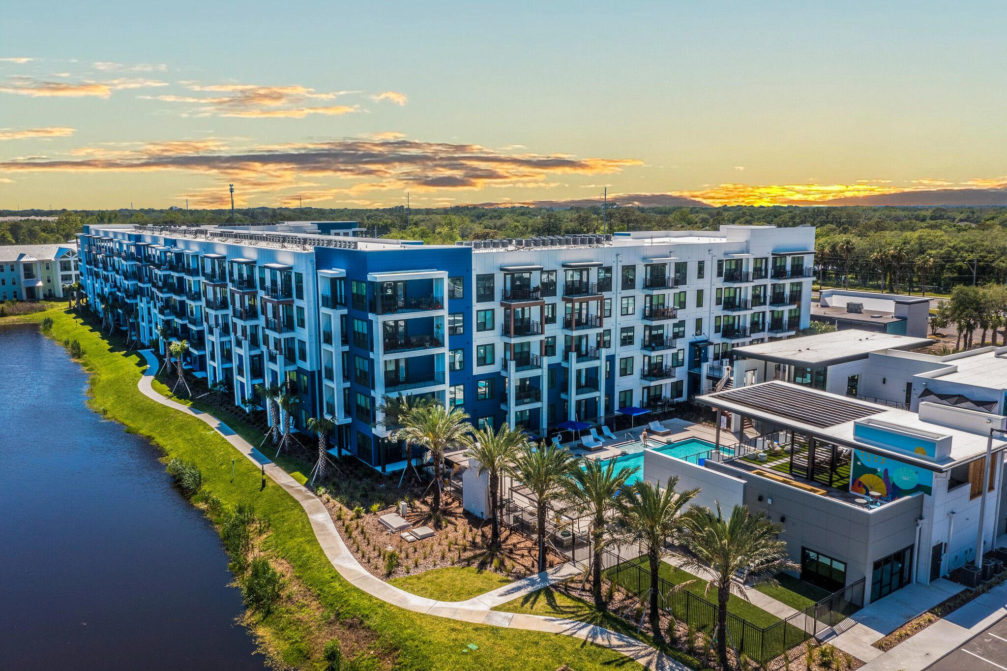 The Reef Apartments – photo 3