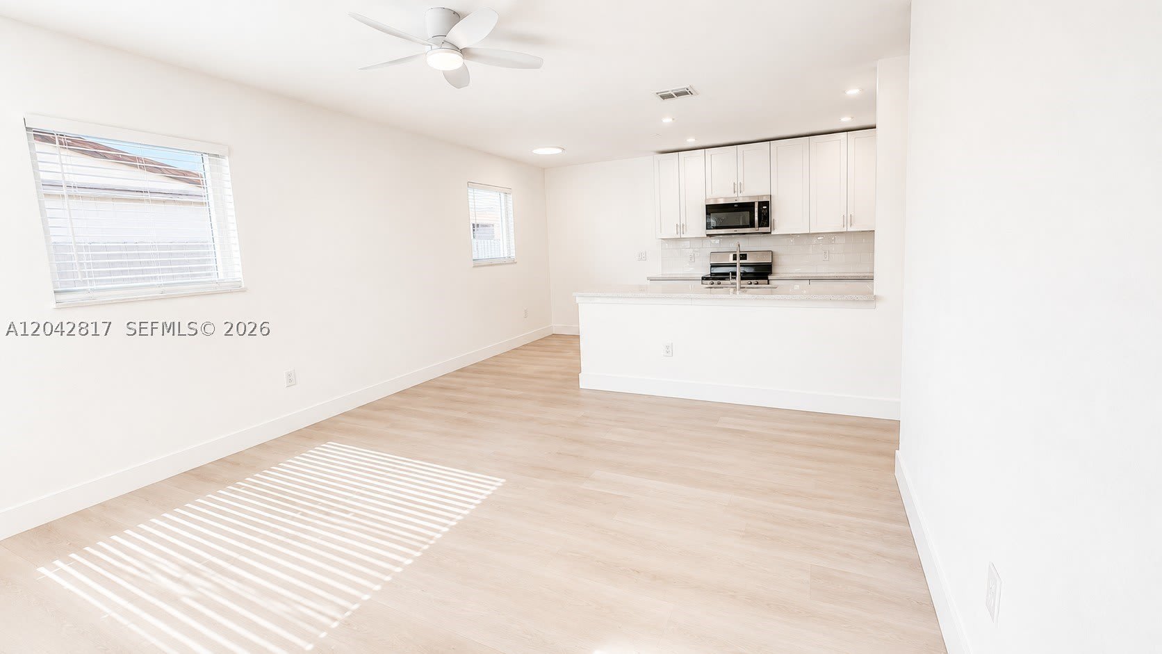 721 N 68th Ter – photo 4