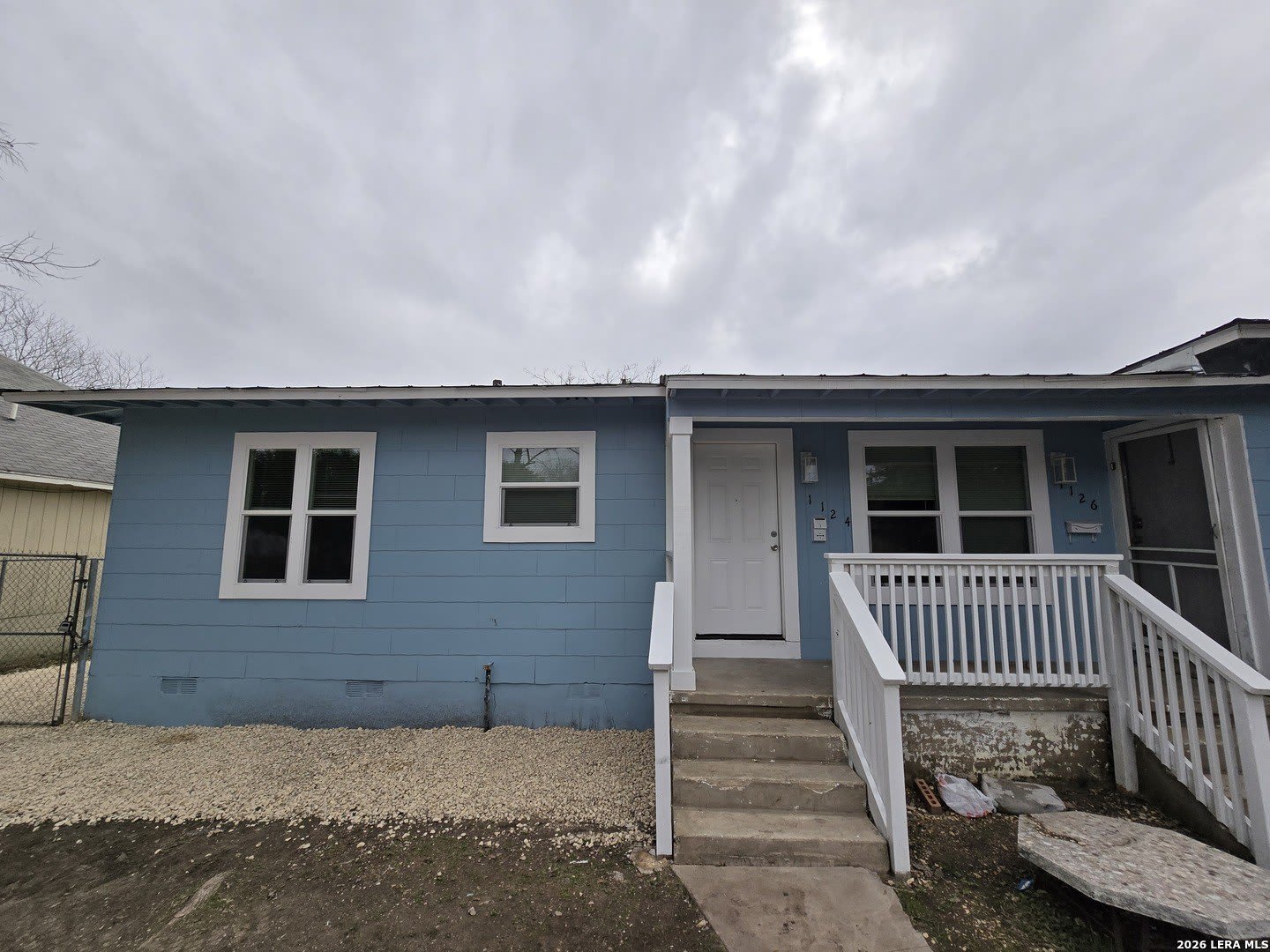 1124 Fenfield – photo 1