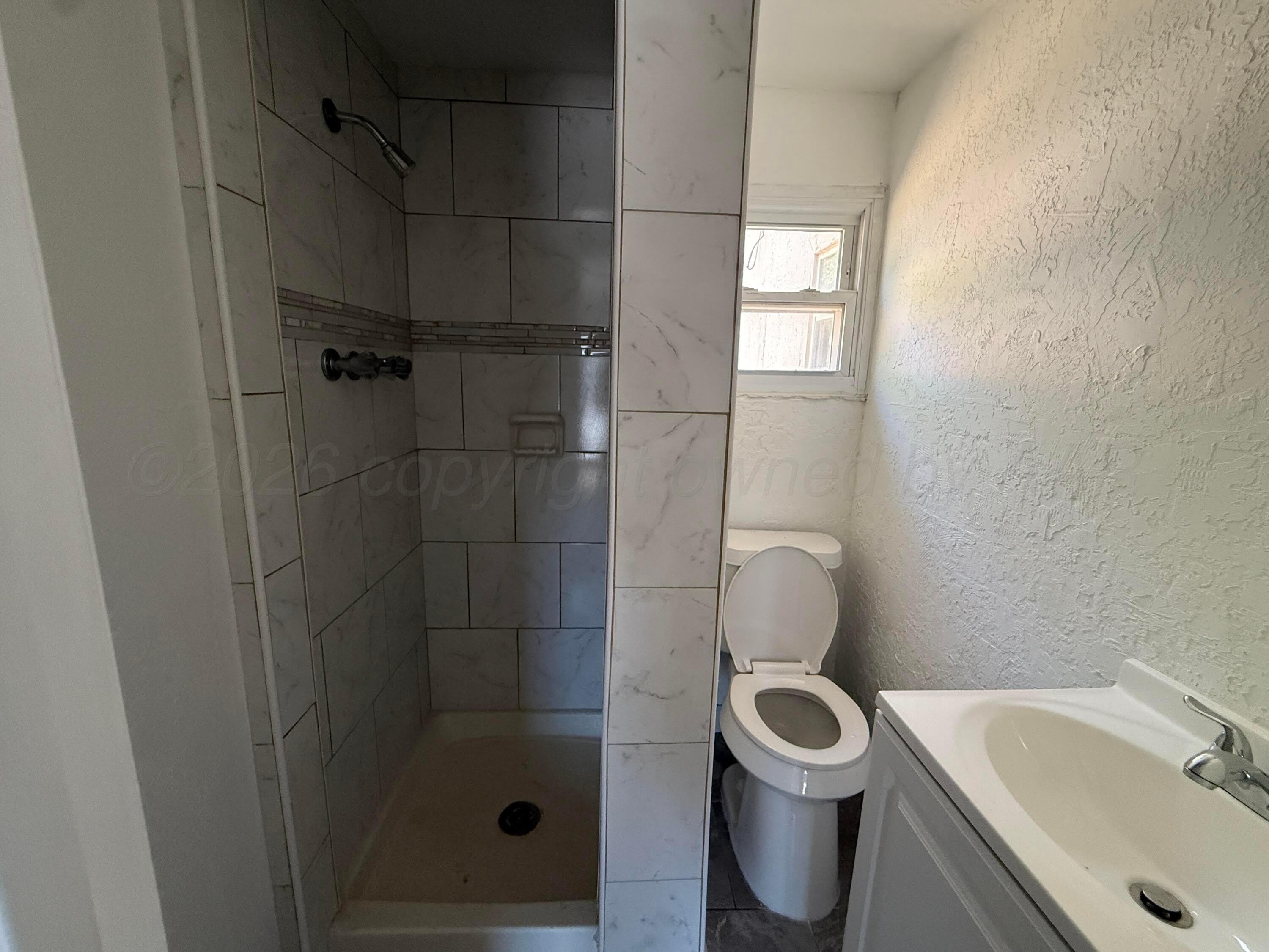 1534 Bell Street – photo 4