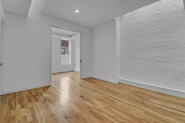 322 East 93rd Street – photo 2