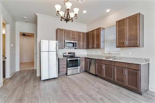 4416 BARNETT Street – photo 5