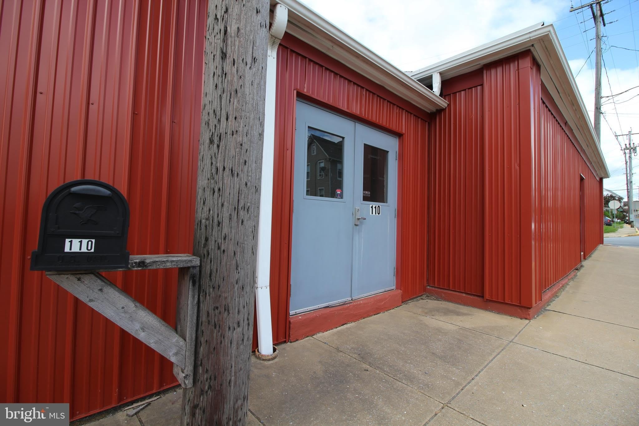110 BRIMMER Avenue – photo 3