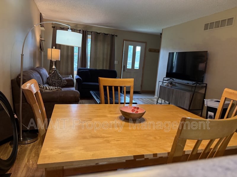 145 Birch Court – photo 2
