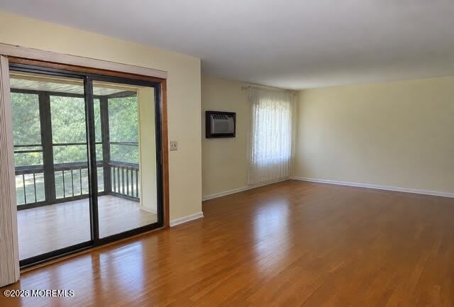 147 Amberly Drive – photo 4