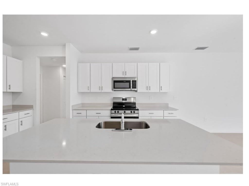 17255 MONTE ISOLA Way – photo 5