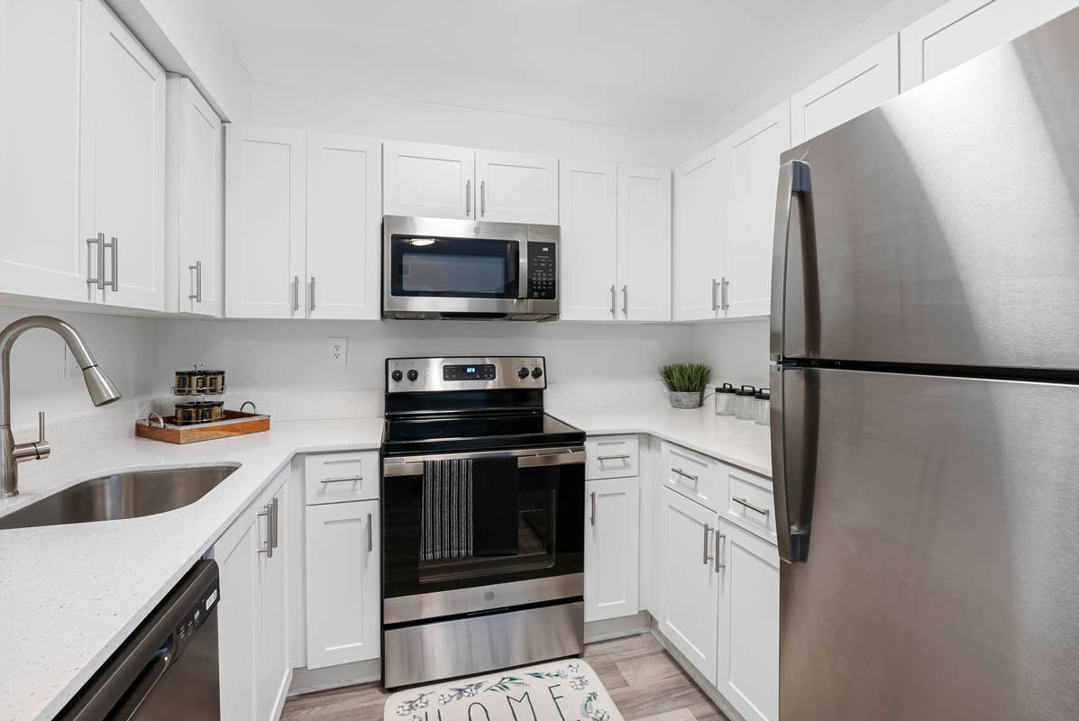 2514 Nw 4Th St – photo 5