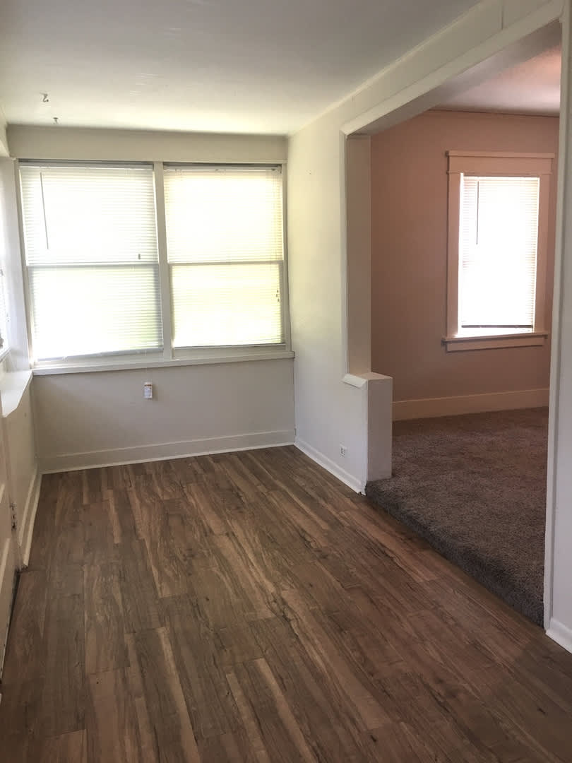BIG 4 bedroom, 2 Bath Close to UNC – photo 2