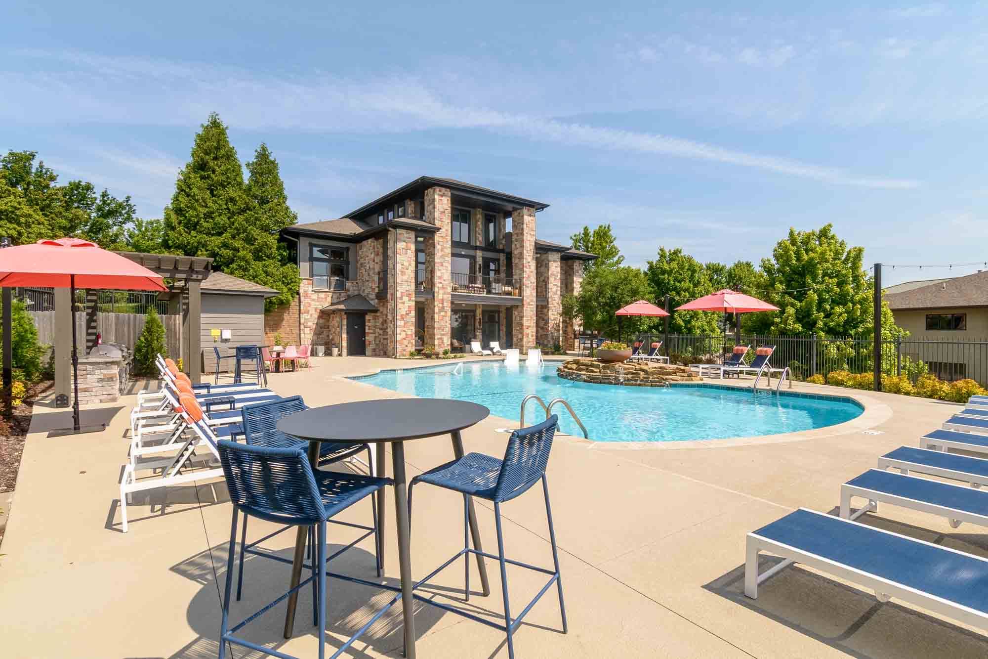 Aventura Falcon Valley Apartments – photo 3