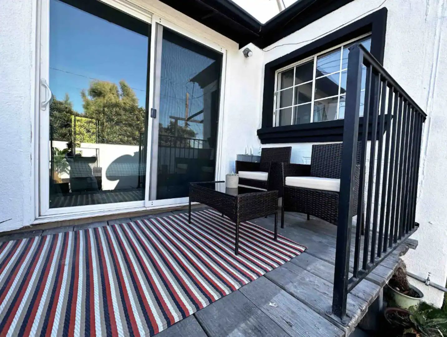 1 bed / 1 bath apartment in Echo Park is now available – photo 5