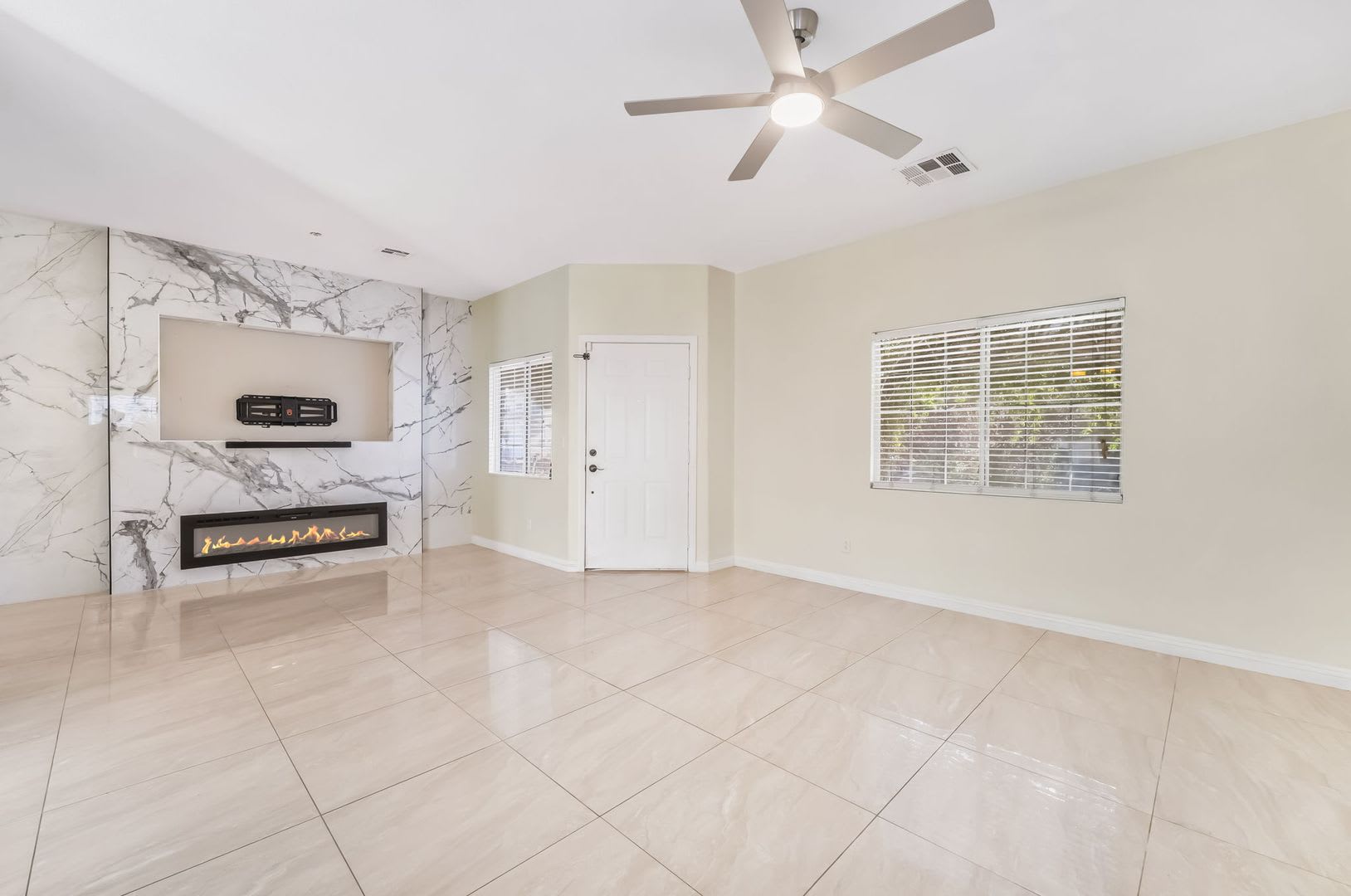Spacious Henderson Home In Gated Twilight At Boulder Ranch – photo 5