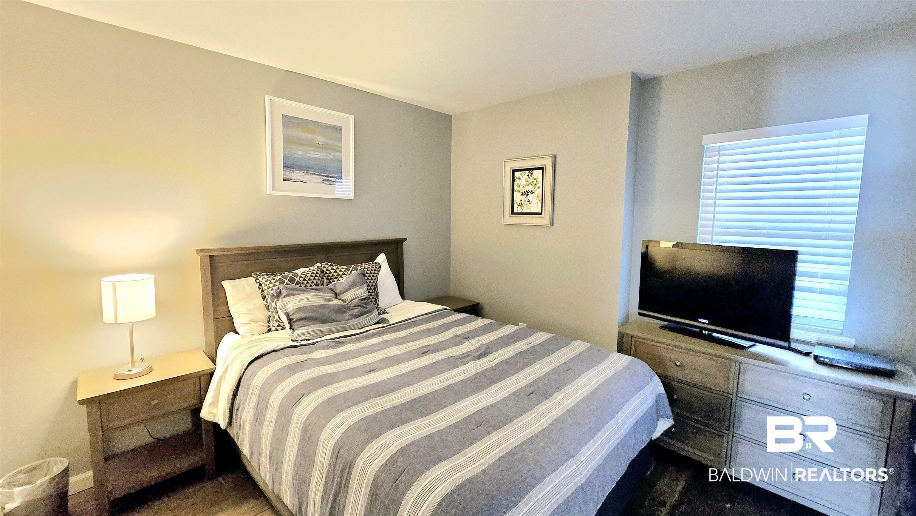1117 W Beach Boulevard – photo 5