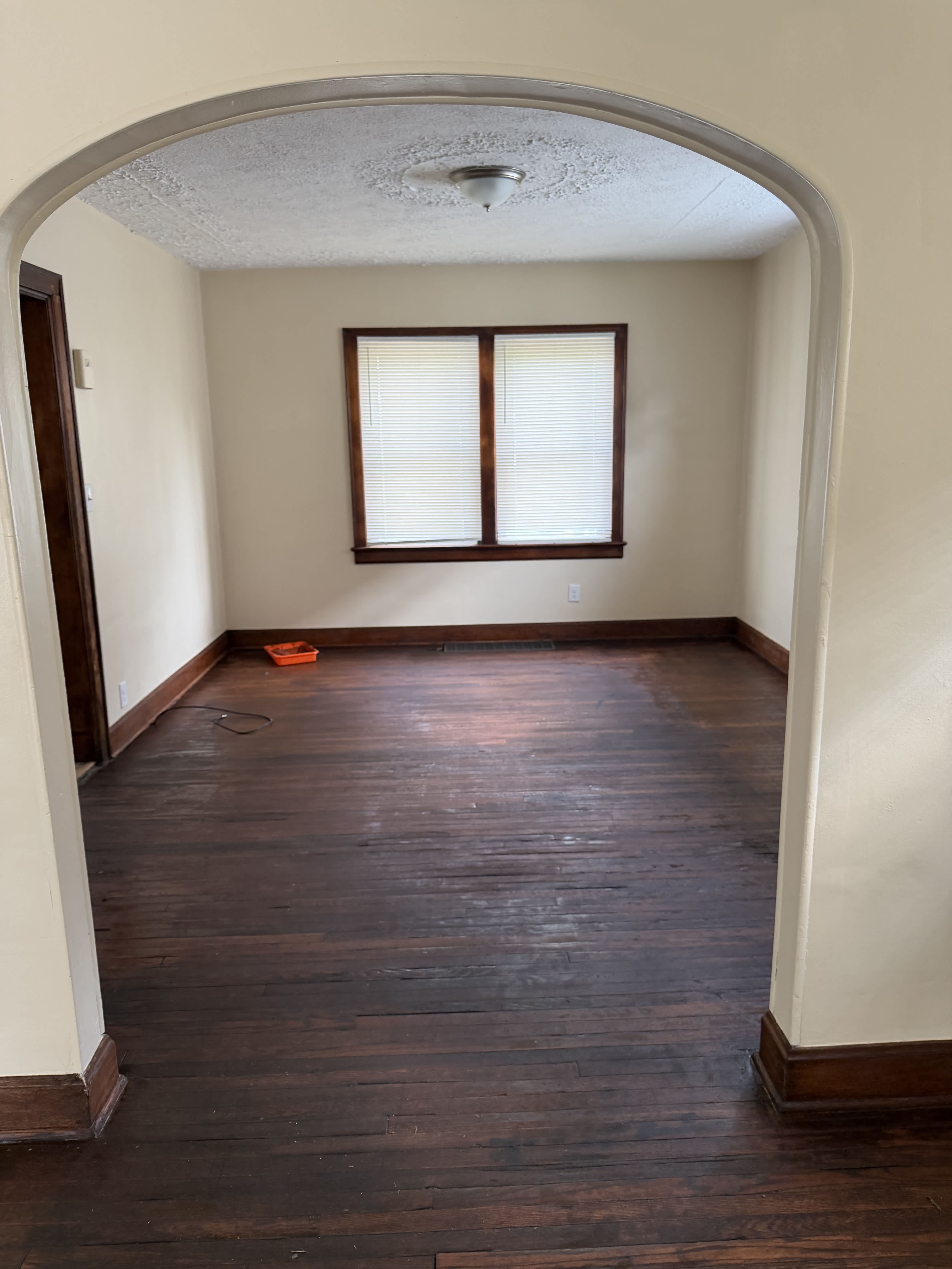 1420 E Blake Ave – photo 2