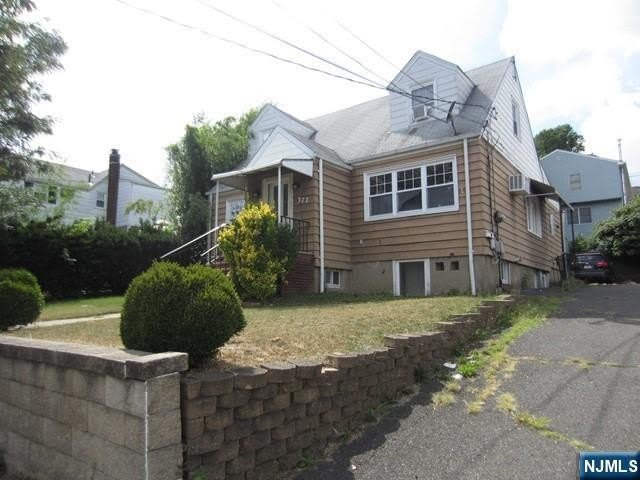 377 Westminster Place – photo 2