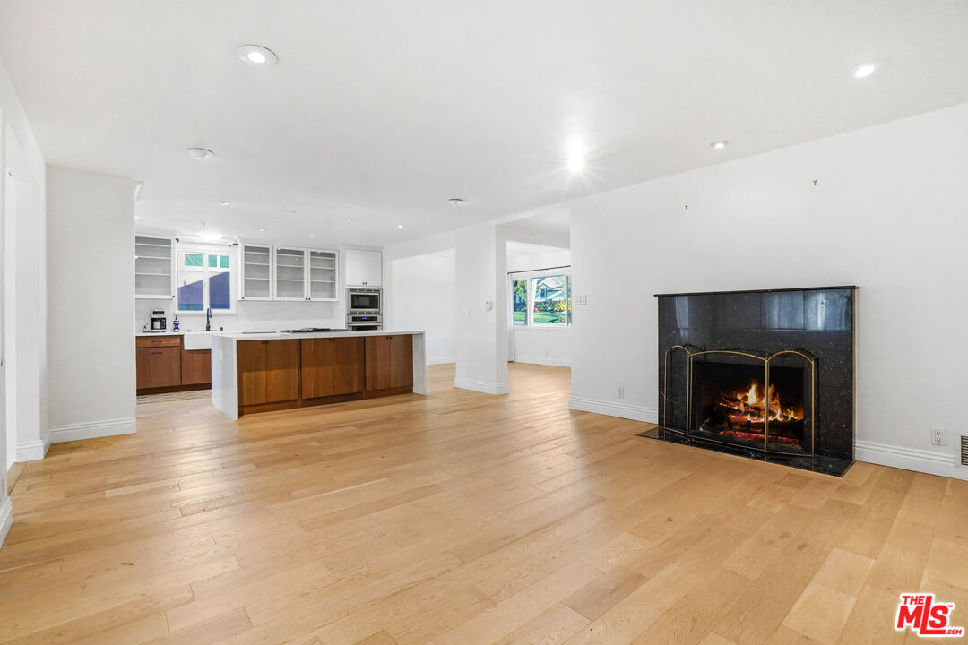 649 Tufts Avenue – photo 4
