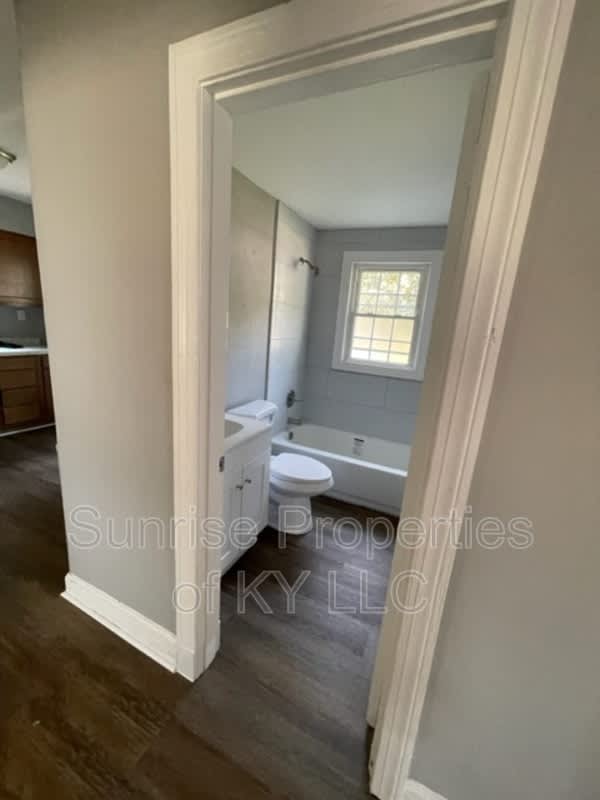 4814 Westside Drive – photo 5