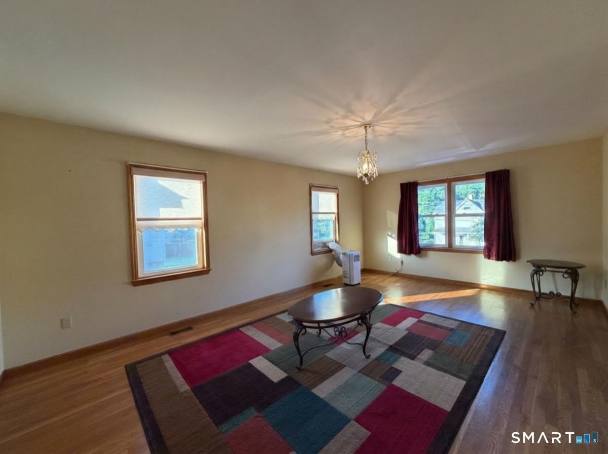 50 Lincoln Avenue – photo 4