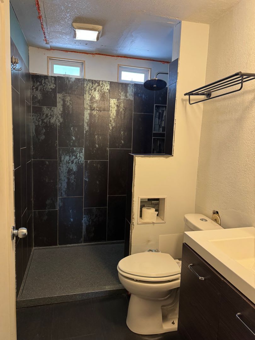 713 1/2 S 6th Street – photo 5