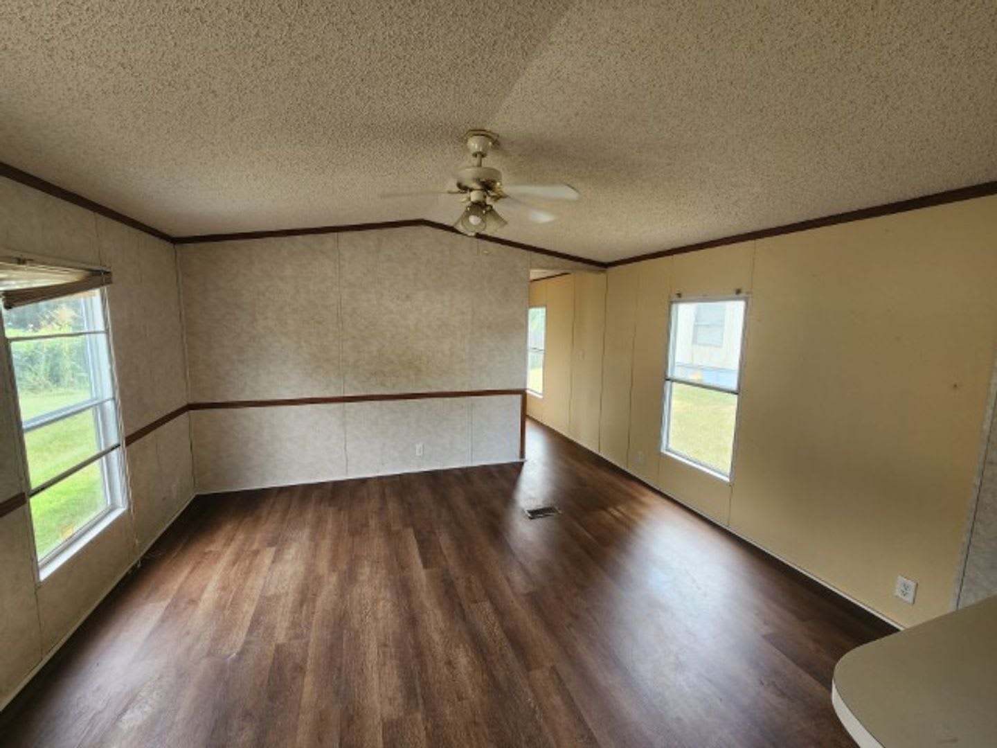 Welcome Home To 42 Wilma Lane Conway Little Rock For Rent Move In Special Zero Deposit Option Please Read The Full Description – photo 3