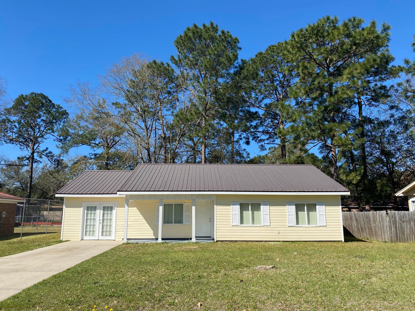 FOR RENT – photo 2