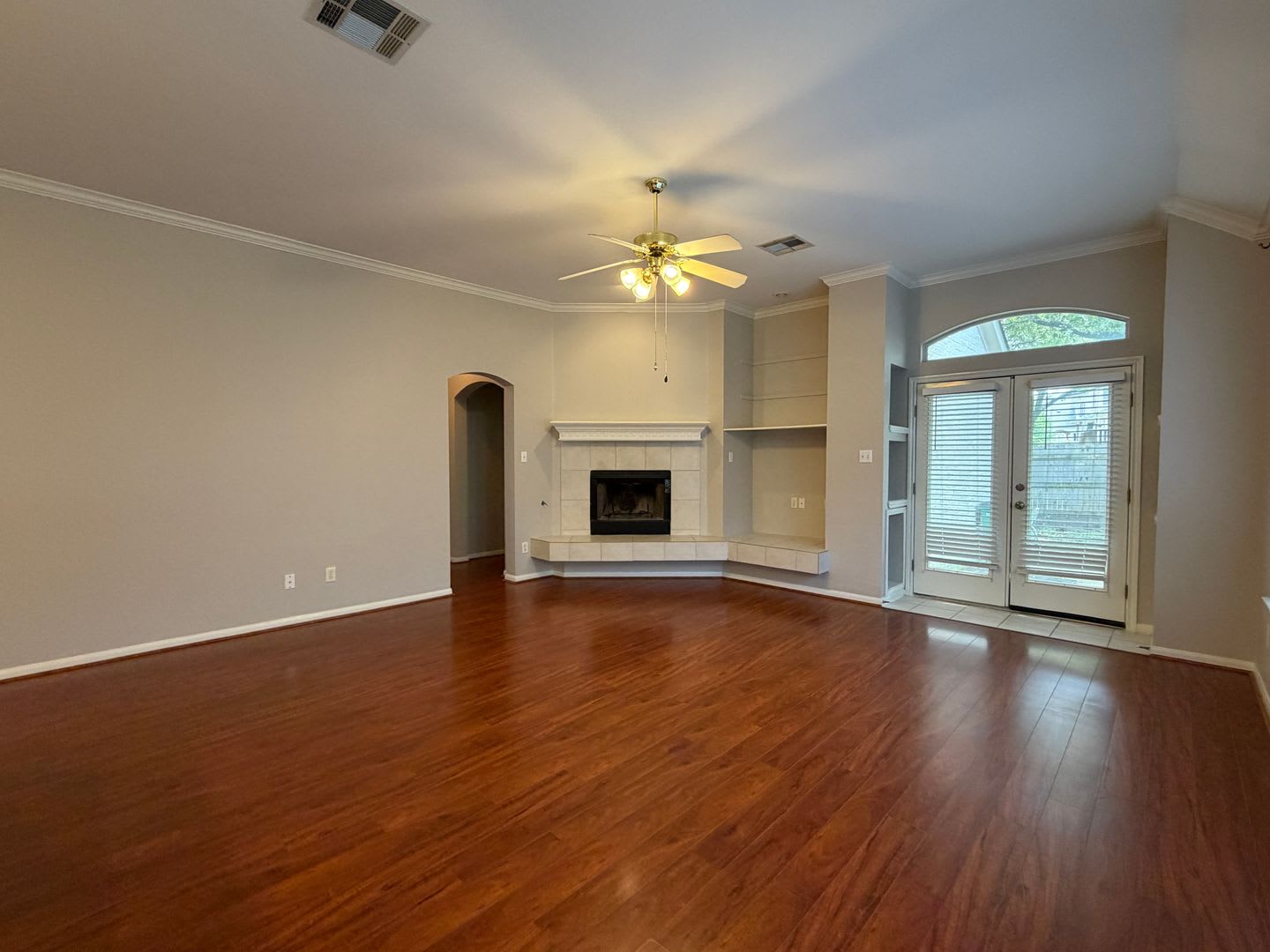 Beautiful 3/2 in Scofield Farms – photo 5