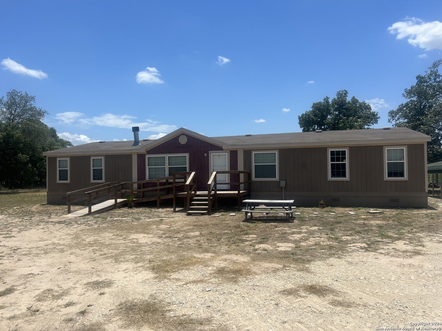 8996 FM 775 – photo 1