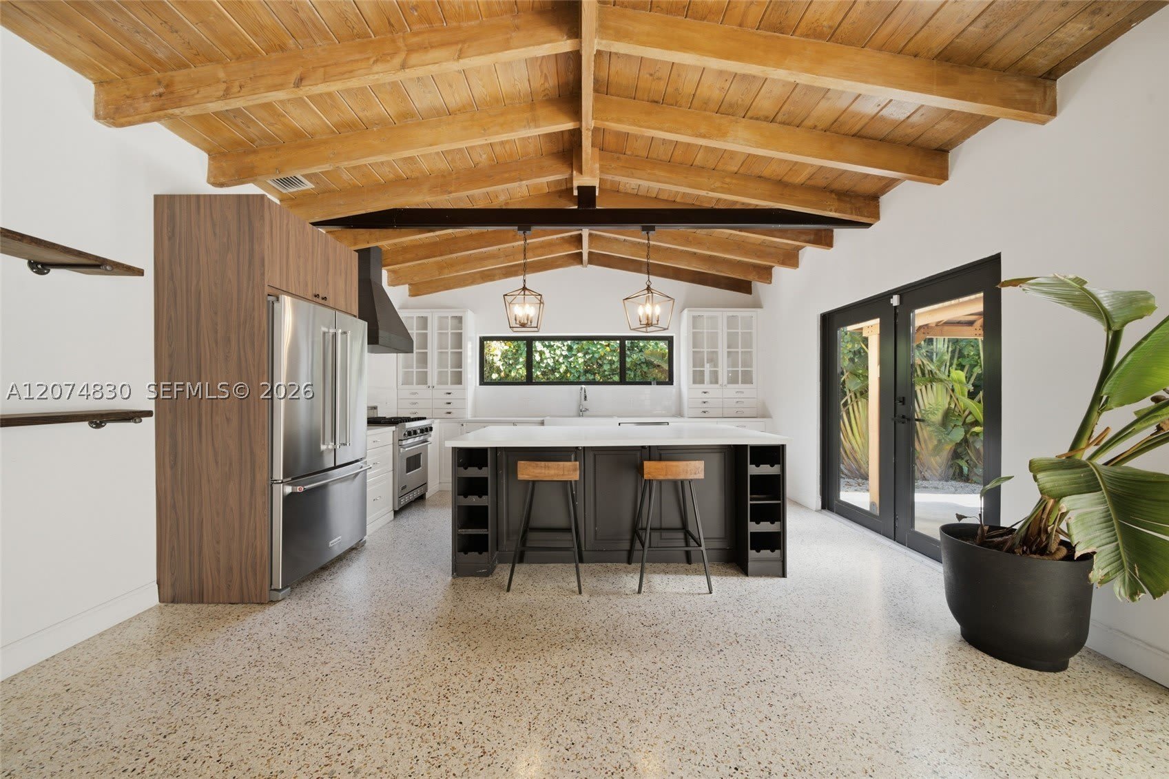 12025 NE 5th Ave – photo 5