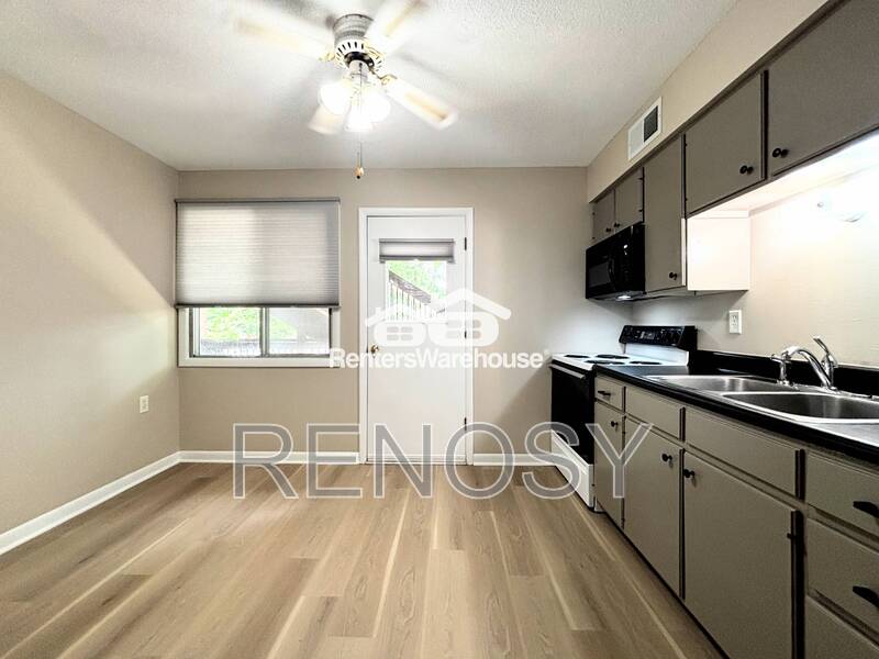 4211 65Th St – photo 5