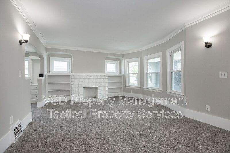 3694 E 147 St – photo 4