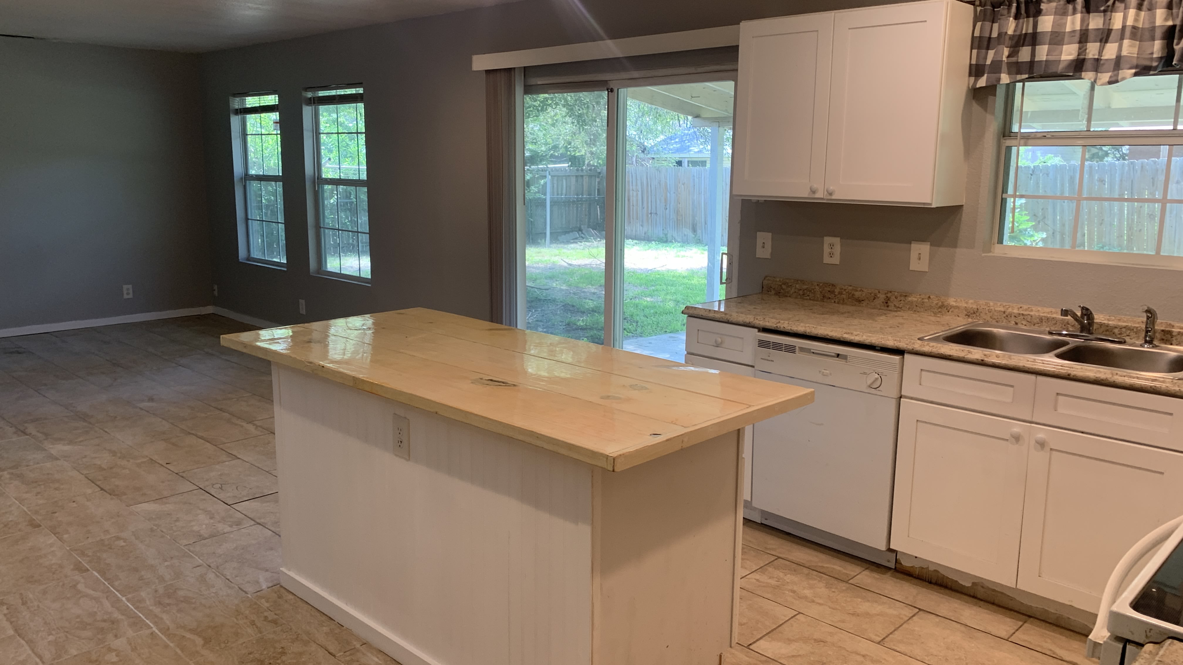 8503 Glen Ct – photo 4