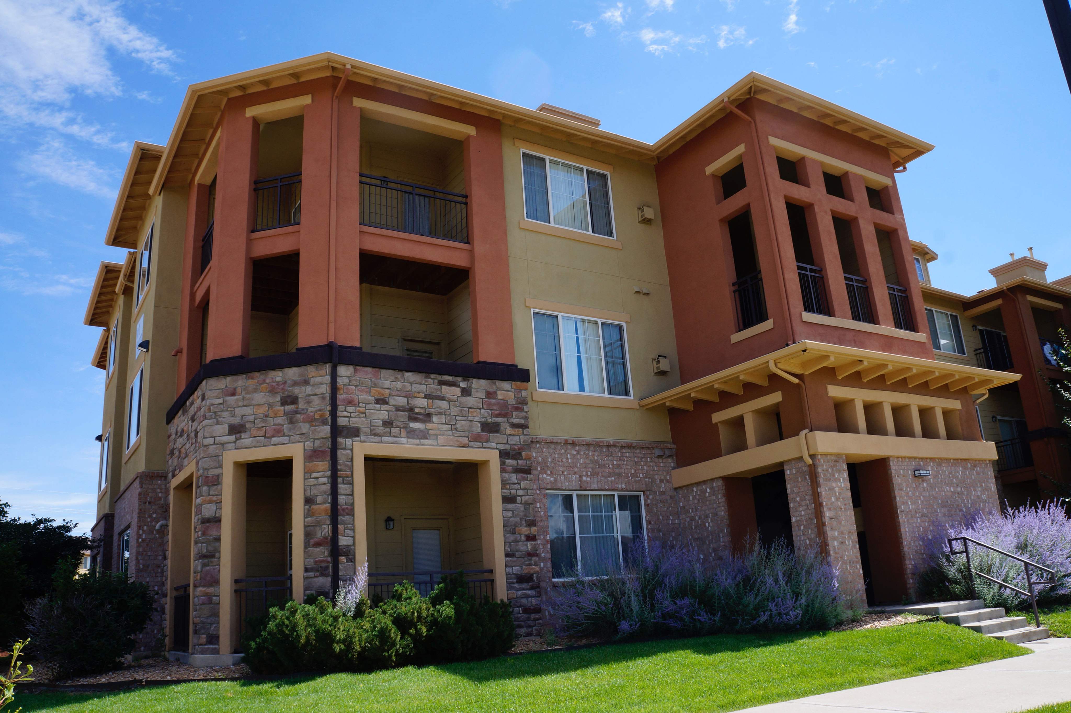 Stone Canyon Apartments – photo 3
