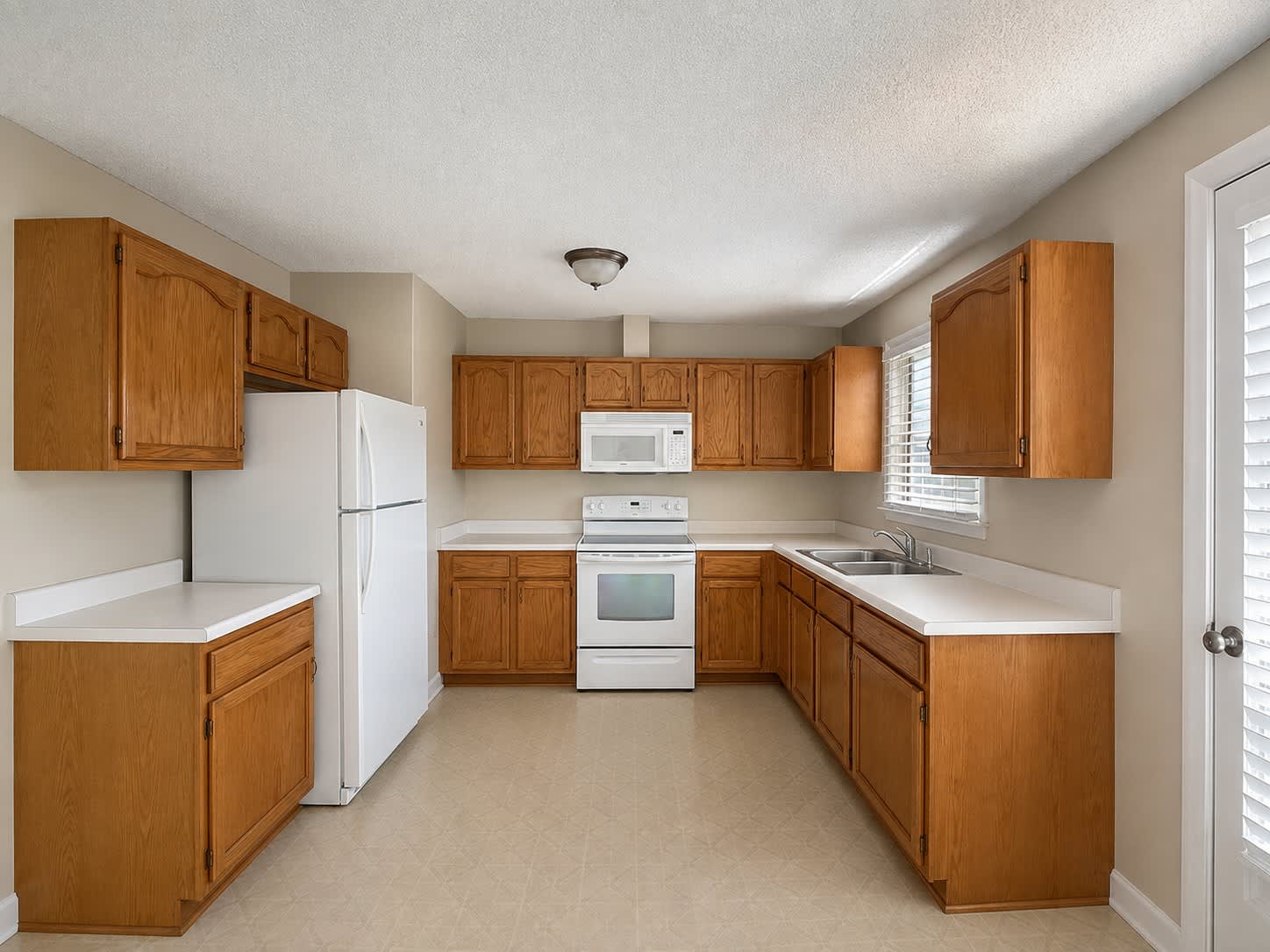 1202 Harris Street – photo 2