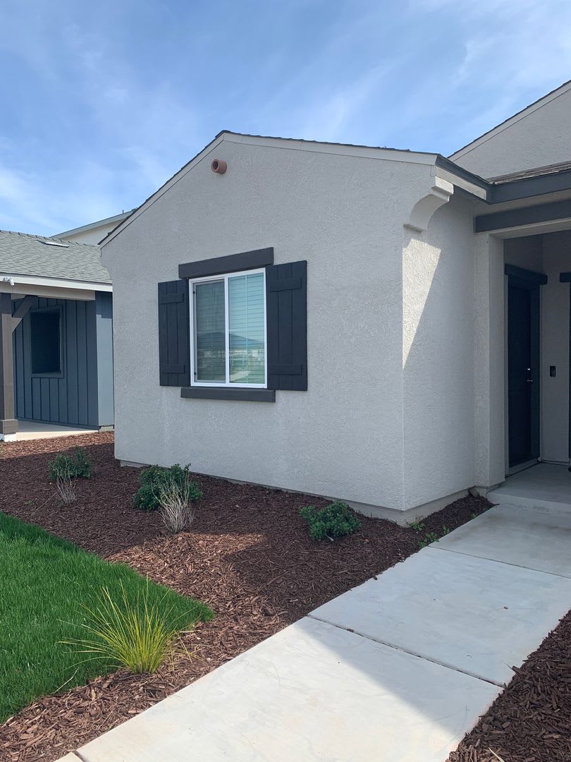 Charming One Bedroom & Bath & Kitchen ADU Located In The Heart Of Patterson, Ca! – photo 2