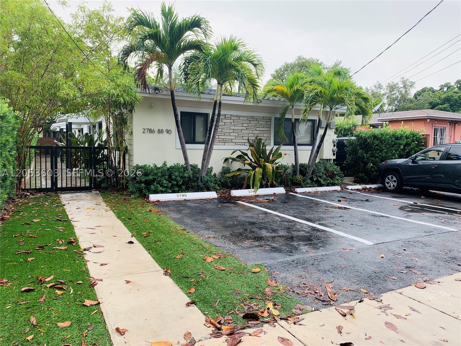 2786 Sw 32Nd Ave – photo 1