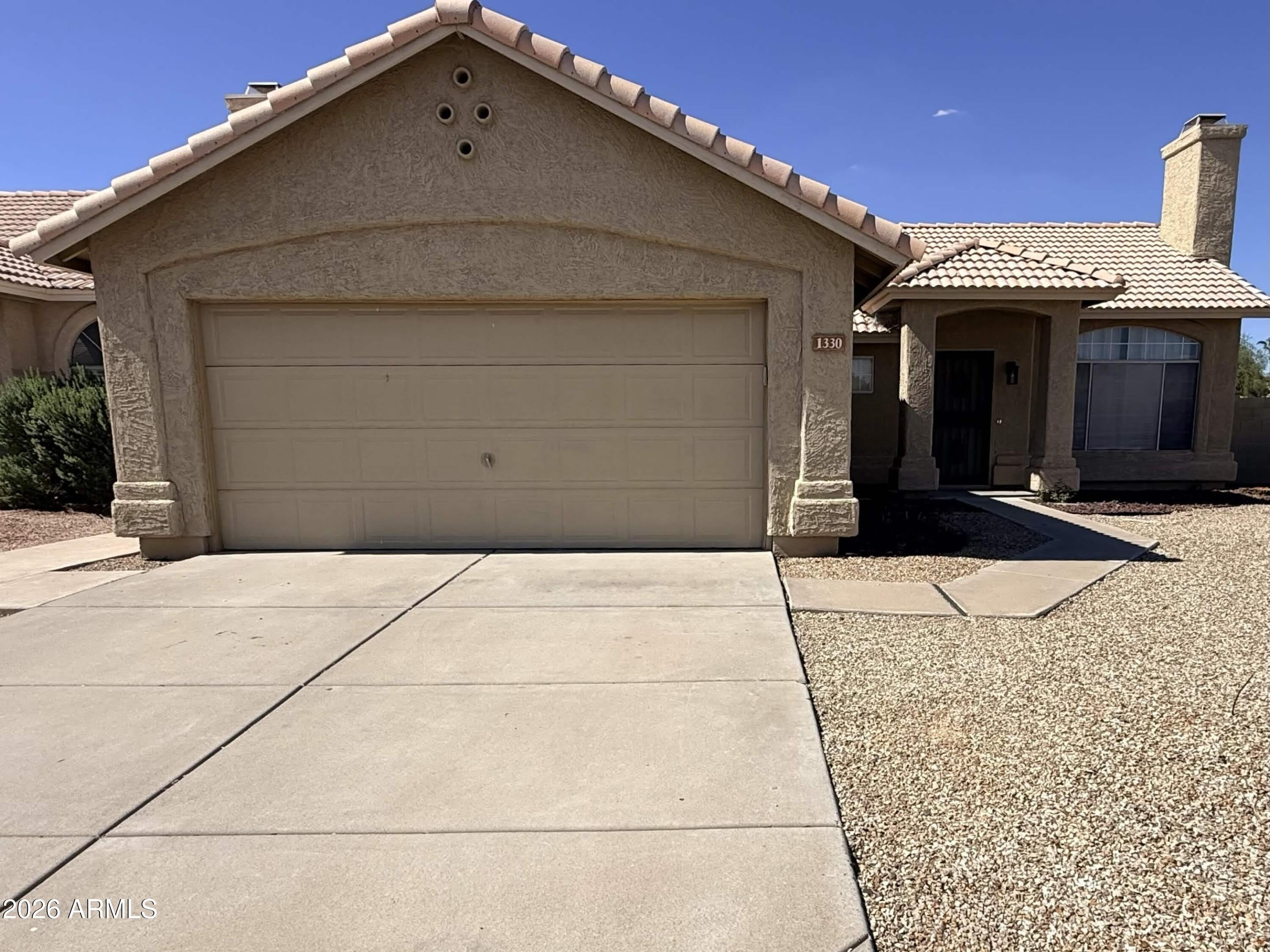 1330 W Gary Drive – photo 2