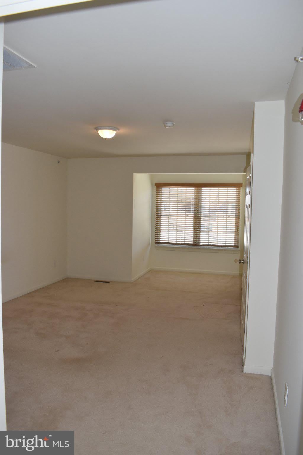 72 CHELSEA Court – photo 3