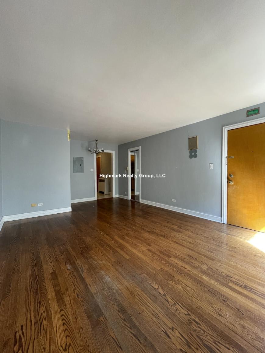 7326 North Ridge Blvd. – photo 3