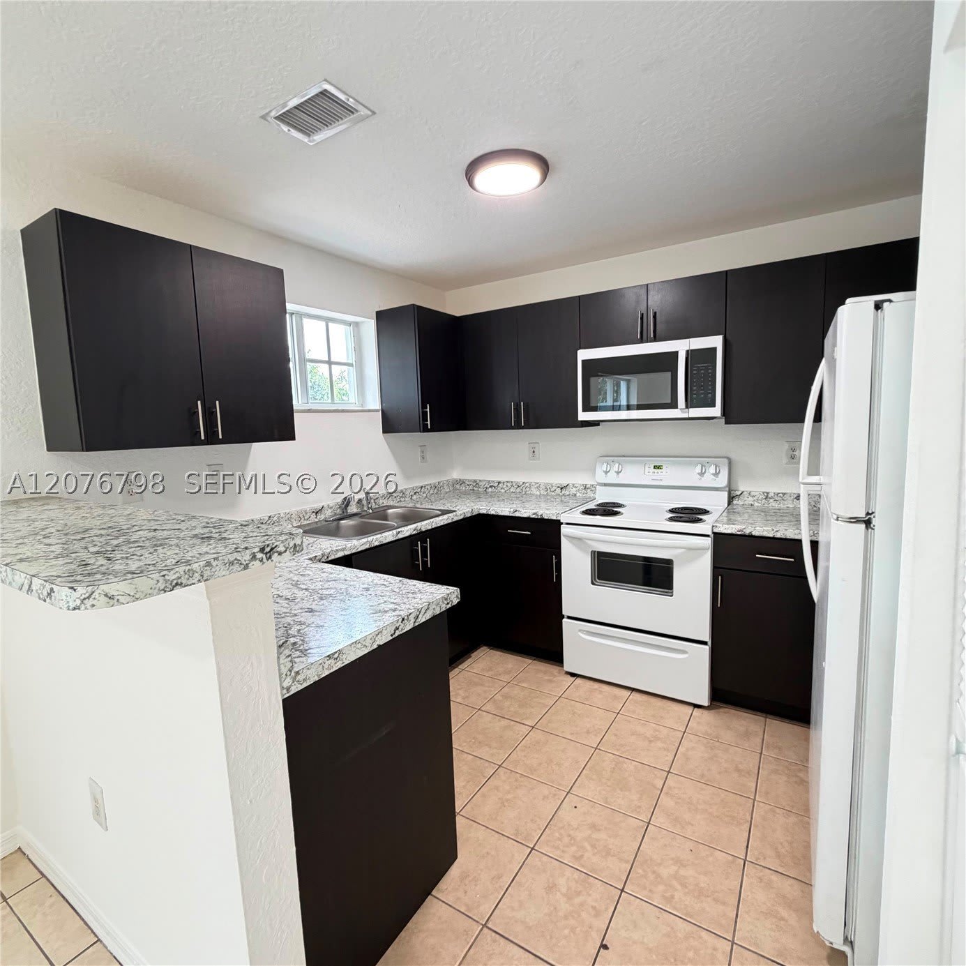 923 Se 16Th Ct – photo 4
