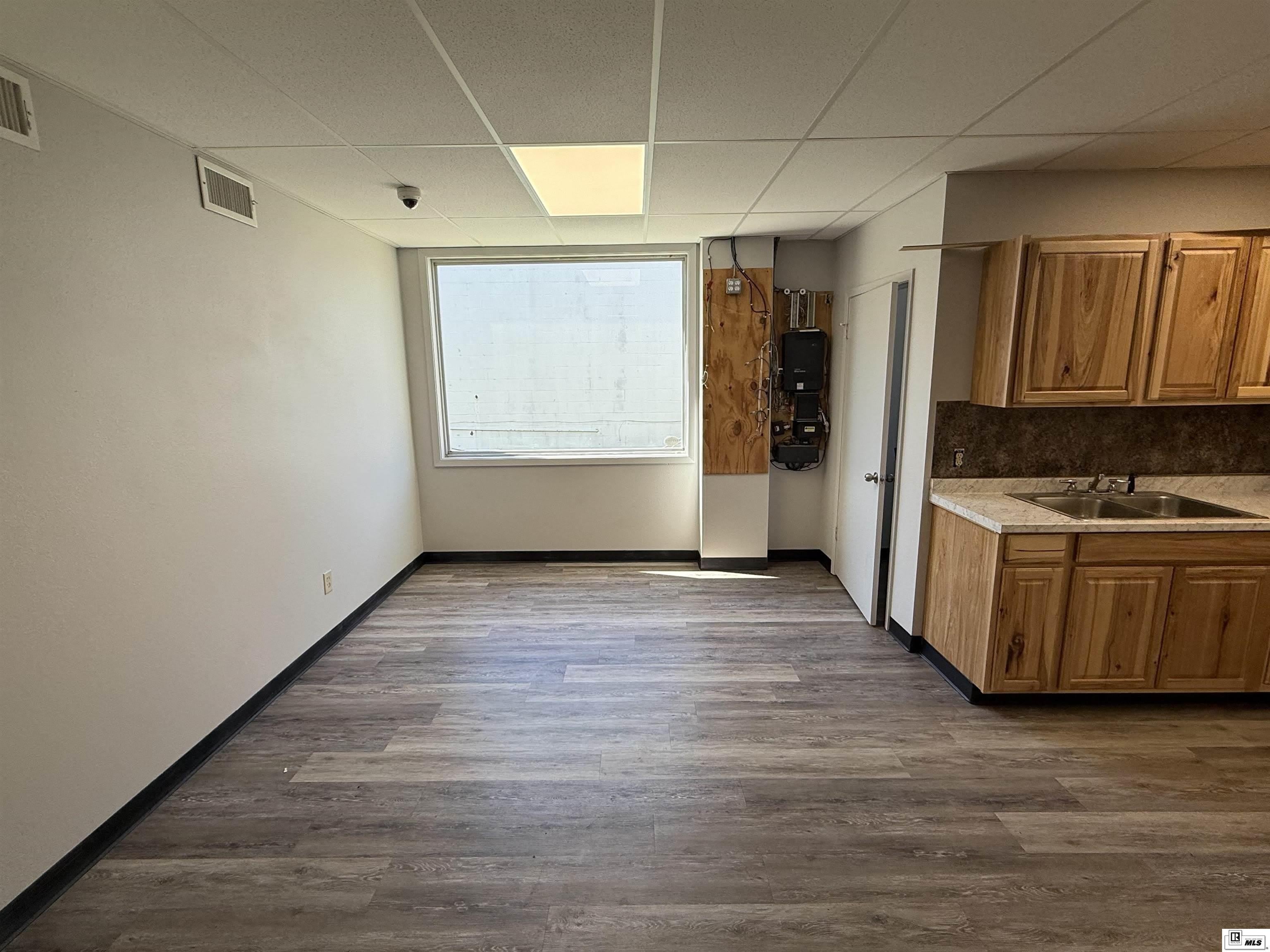 109 E GEORGIA AVENUE – photo 4